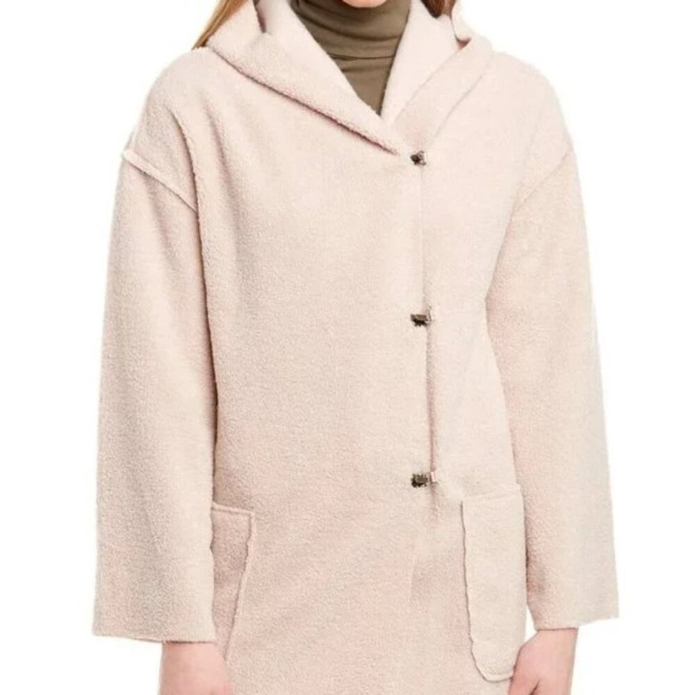 Max Studio Teddy Coat size M cream color